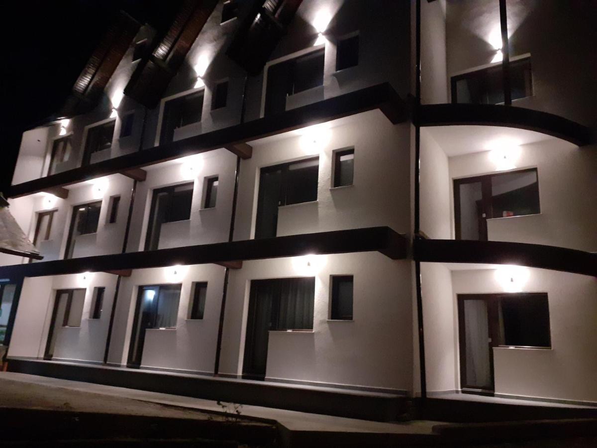 Pensiunea Stefania Kızıl Göl Dış mekan fotoğraf